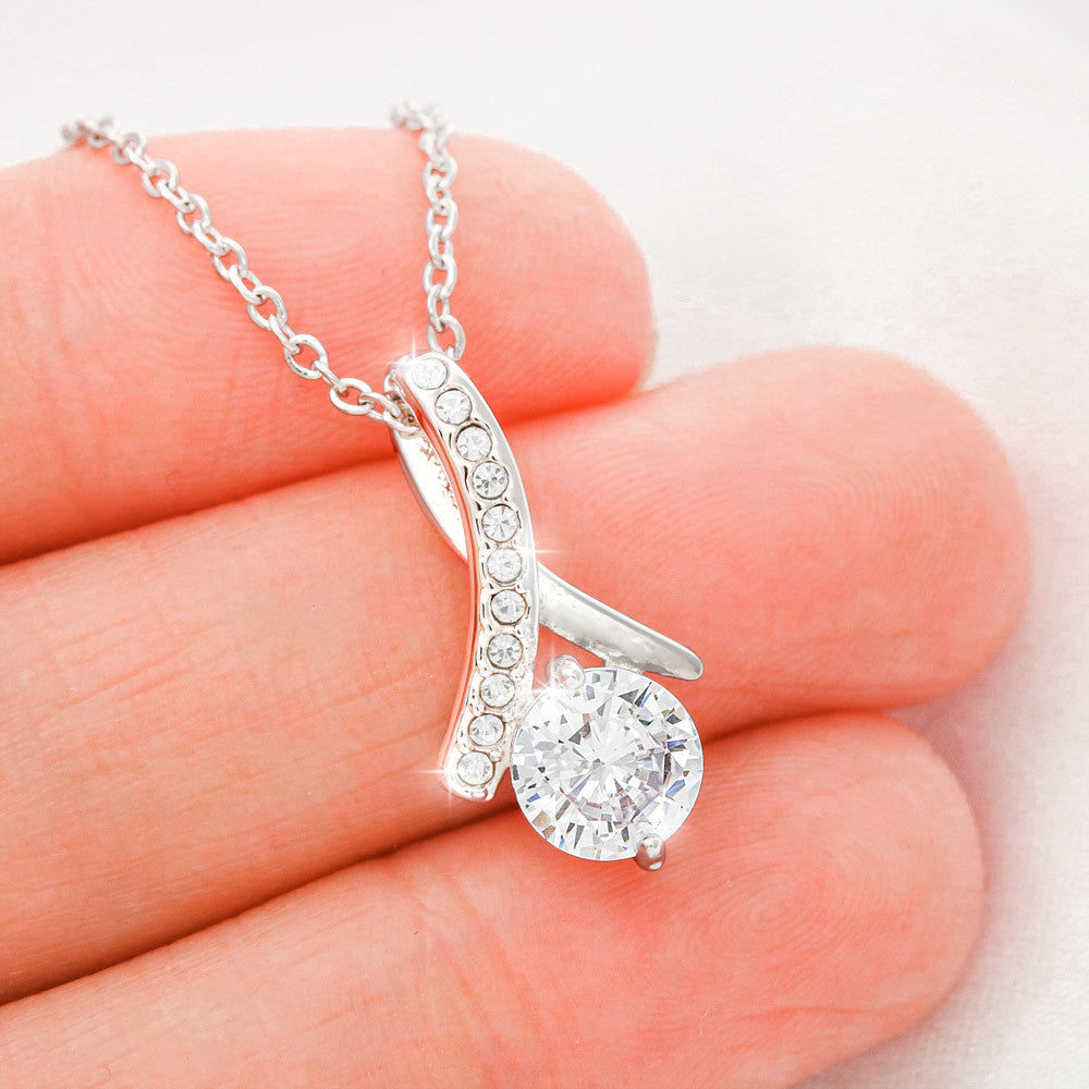 I Love You Still | Gift for Muslim Wife from Husband | Alluring Beauty Necklace